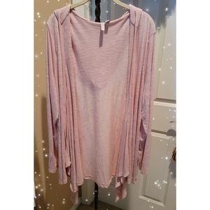 *Sold*Soft Pink Long Sleeve Cardigan